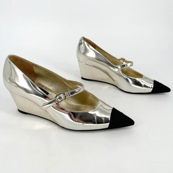 Chanel Laminated Metallic Calfskin Grosgrain Cap Toe CC Pointed Toe Wedge EU 37 - Picture 1 of 15